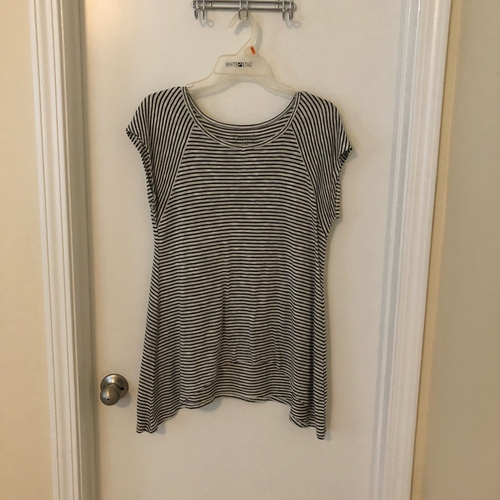 Black & white stripe shirt